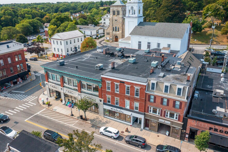 More Photos Of 15 Main St ex, Plymouth Storefront Retail Office For Lease