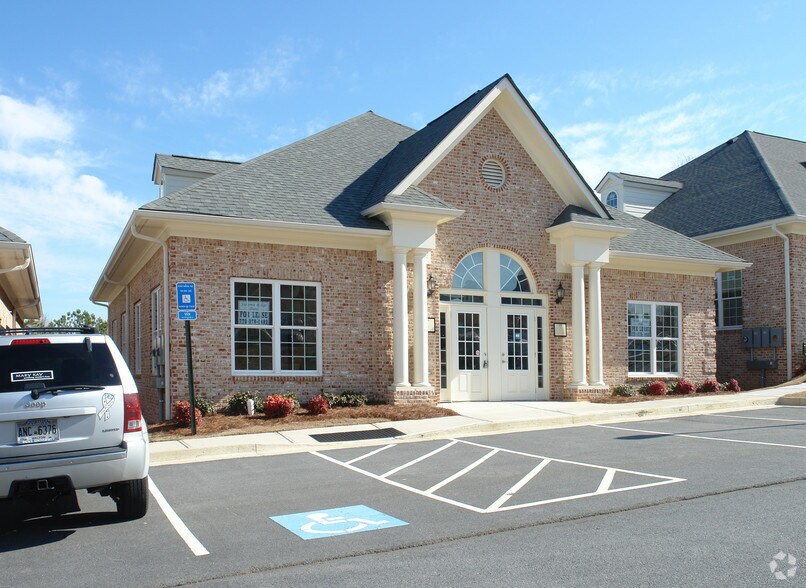 More Photos Of 3296 Summit Ridge Pky, Duluth Office For Lease