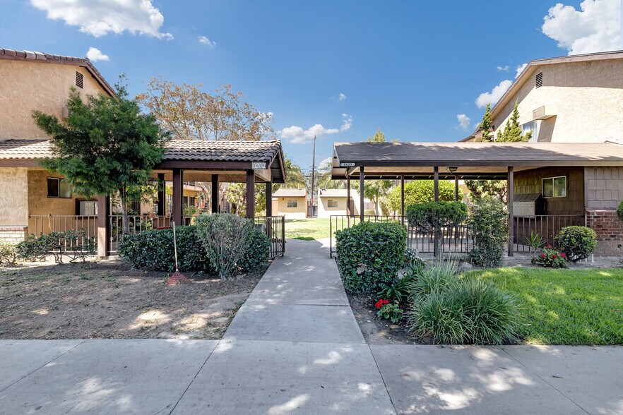 More Photos Of 1629 W Ball Rd, Anaheim Apartments For Sale