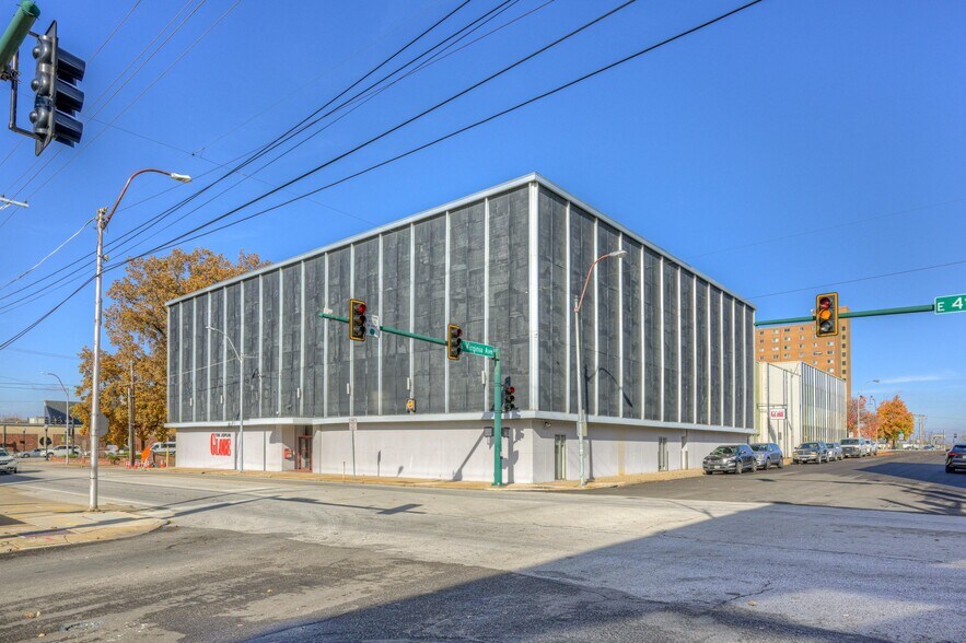 More Photos Of 117 E 4th St, Joplin Office For Sale