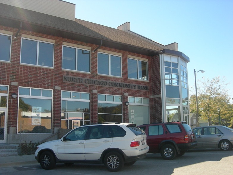 Primary Photo Of 1801-1825 Sheridan Rd, North Chicago Freestanding For Lease