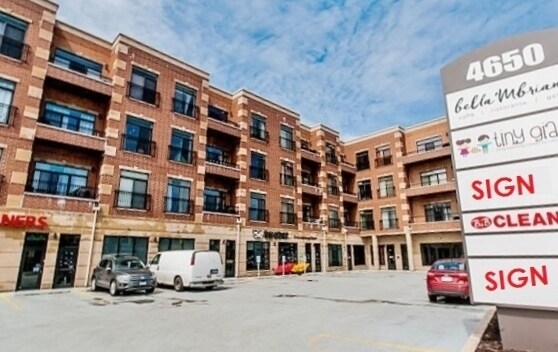 More Photos Of 4651 N Greenview Ave, Chicago Apartments For Lease