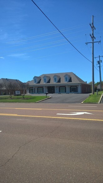 More Photos Of 7185 Swinnea Rd, Southaven Office For Sale
