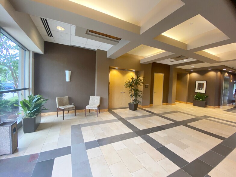 More Photos Of 7200 Creedmoor Rd, Raleigh Office For Lease