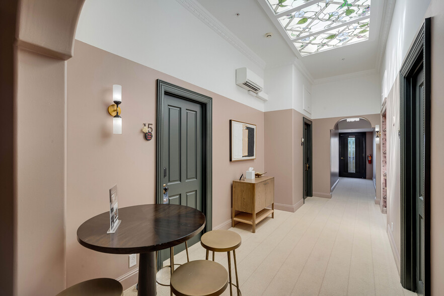 More Photos Of 443 Brown St, Napa Hotel For Sale