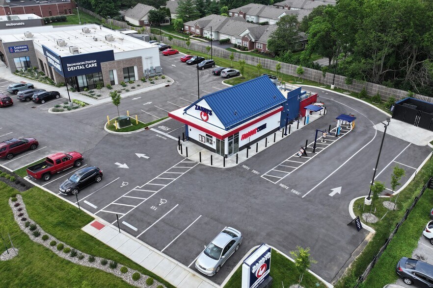 More Photos Of 9903 Brownsboro Rd, Louisville General Retail For Sale