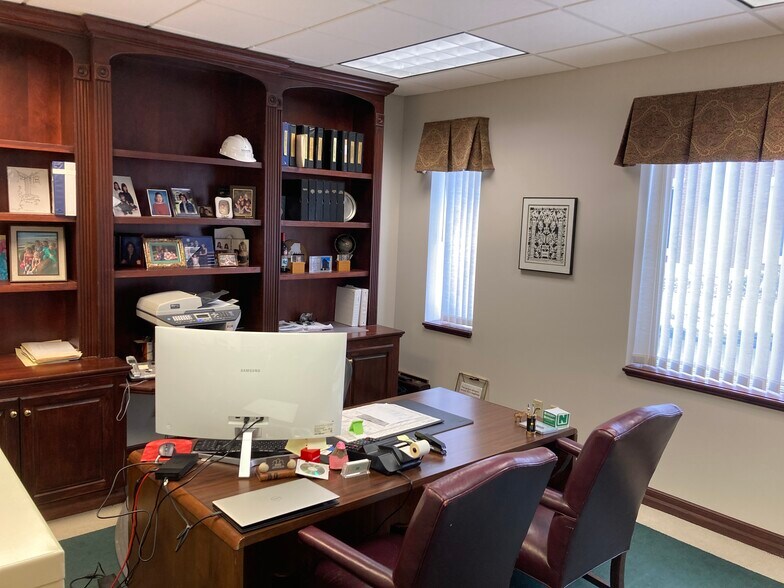 More Photos Of 8610 Transit Rd, East Amherst Medical For Lease
