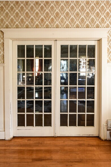 More Photos Of 200 E Vista St, Bisbee Movie Radio TVStudio For Sale