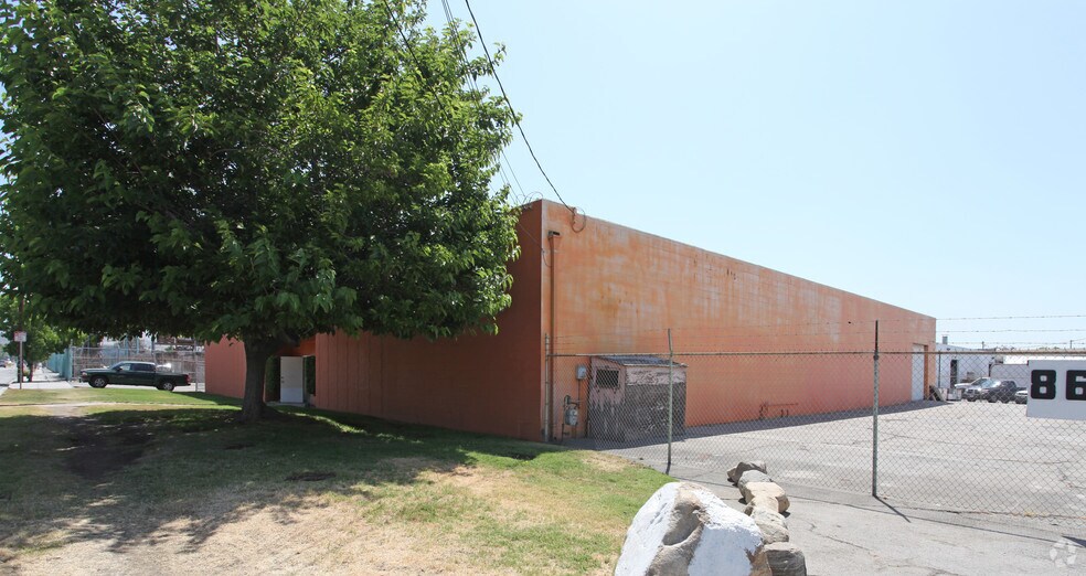 More Photos Of 870 Arroyo St, Los Angeles Warehouse For Lease