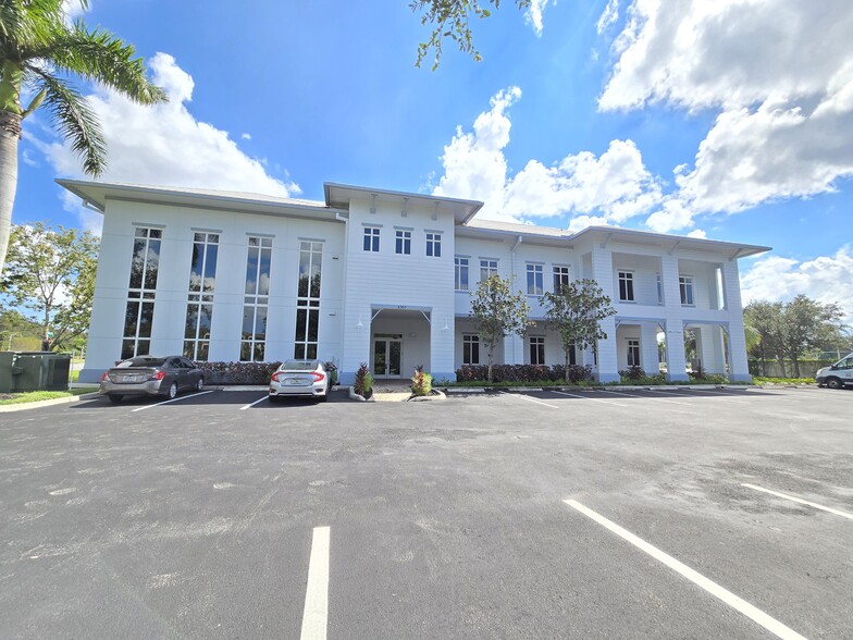 Primary Photo Of 8360 Sierra Meadows Blvd, Naples Medical For Lease