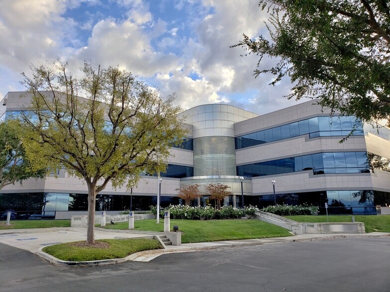 More Photos Of 21660 Copley Dr, Diamond Bar Office For Lease