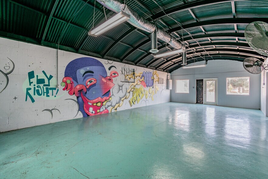 More Photos Of 3410 E 7th Ave, Tampa Loft Creative Space For Lease