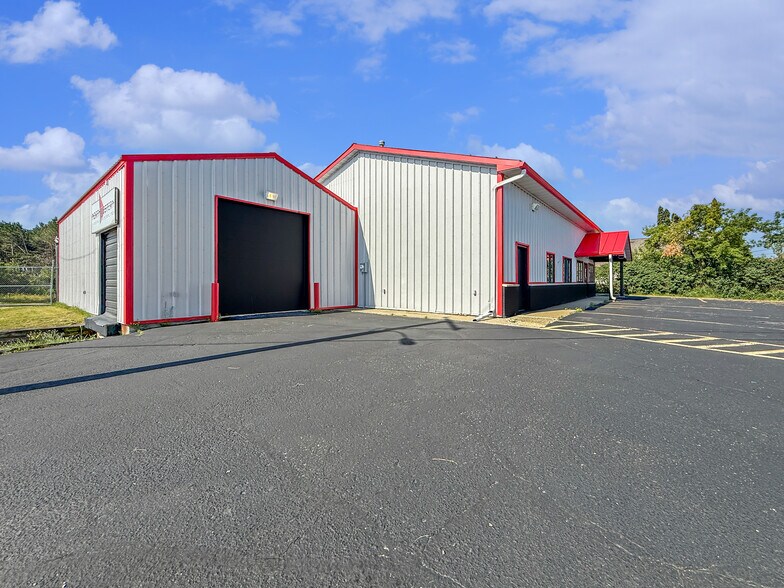 More Photos Of 614 Railroad St SE, Bemidji Office For Sale