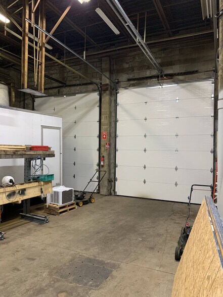 More Photos Of 420 Davis Ave, Dayton Warehouse For Lease
