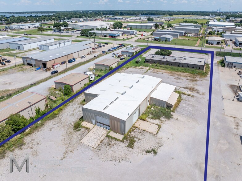 More Photos Of 621 N Morgan Rd, Oklahoma City Industrial For Lease