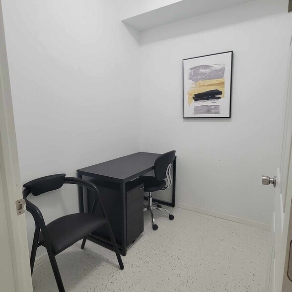 More Photos Of 1982 Main St E, Snellville Storefront For Sale