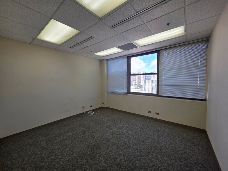 More Photos Of 1314 S king St, Honolulu Medical For Lease