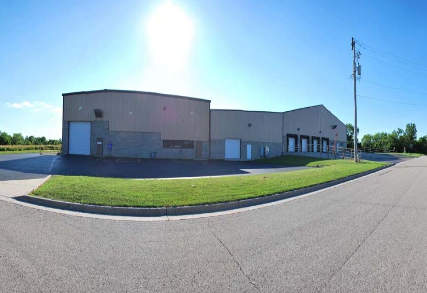 More Photos Of 175 Elizabeth Ln, Genoa City Warehouse For Lease