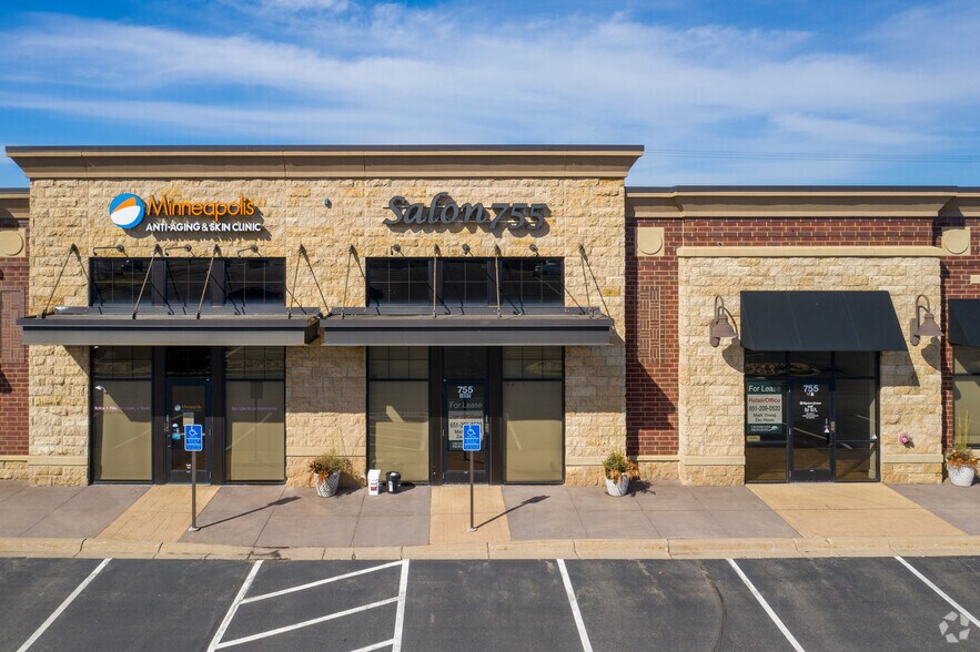 More Photos Of 755 Bielenberg Dr, Woodbury Storefront Retail Office For Lease