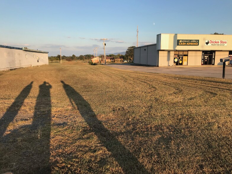 More Photos Of 3000 N Broadway St, Poteau Hotel For Sale