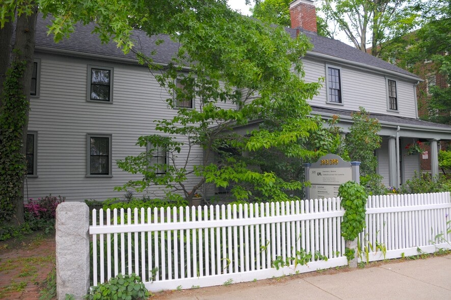 More Photos Of 393-395 Massachusetts Ave, Arlington Office For Sale