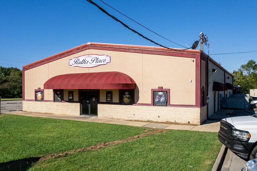 More Photos Of 2404 Derby Dr, Birmingham Restaurant For Sale