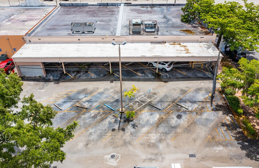 More Photos Of 1120 E Ponce De Leon Blvd, Coral Gables Office For Sale