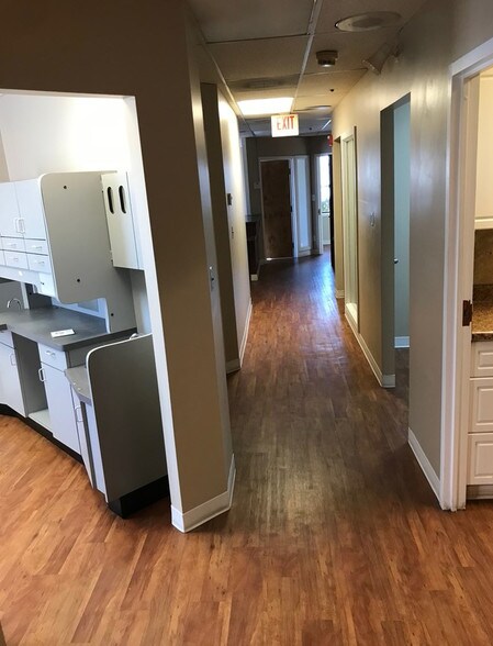 More Photos Of 7915 Malcolm Rd, Clinton Unknown For Lease