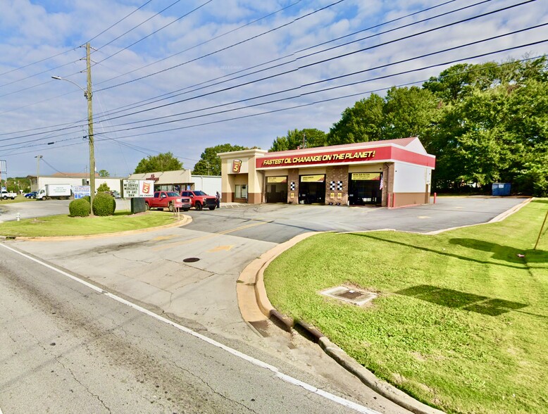 Primary Photo Of 4720 Atlanta Hwy, Loganville Auto Repair For Sale