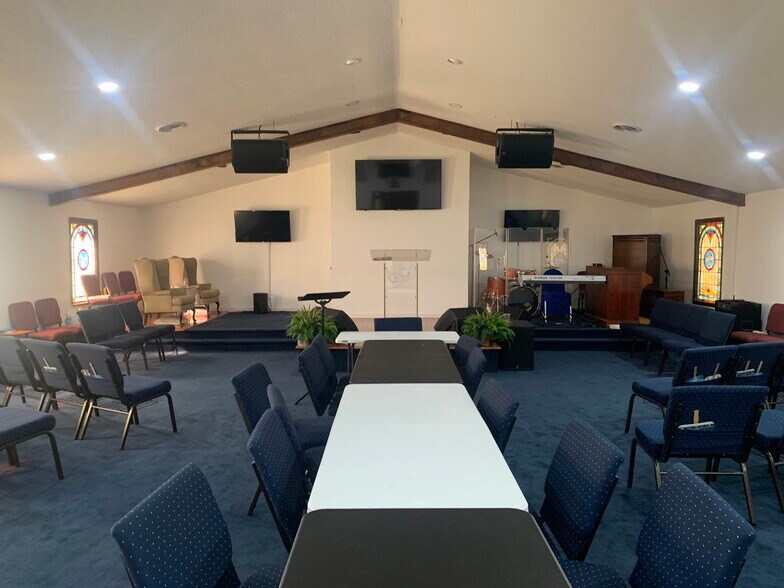 More Photos Of 3908 S New Hope Rd, Gastonia Religious Facility For Sale
