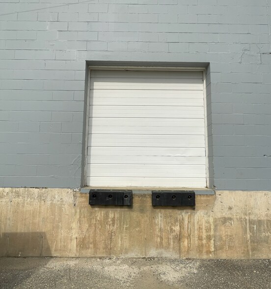 More Photos Of 2091 Springdale Rd, Cherry Hill Research And Development For Lease