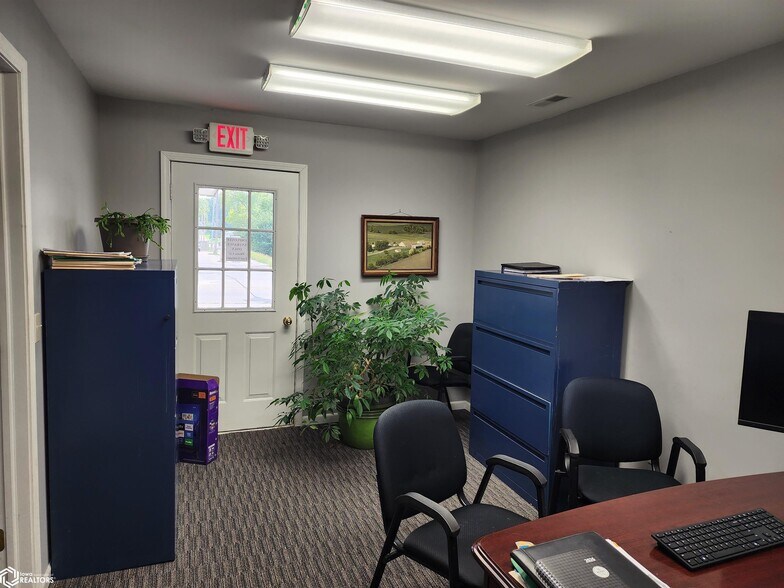 More Photos Of 106 E 7th St, Atlantic Office For Sale
