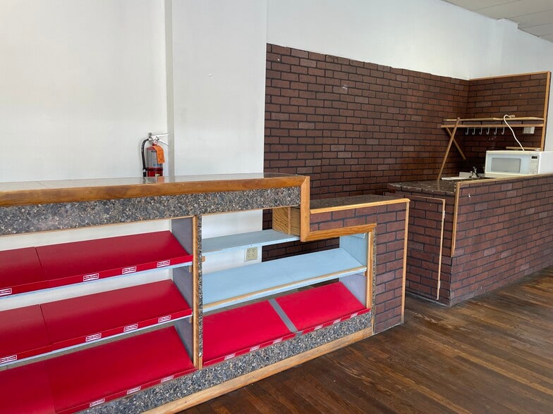 More Photos Of 836 E 5th St, Bethlehem Storefront Retail Office For Lease