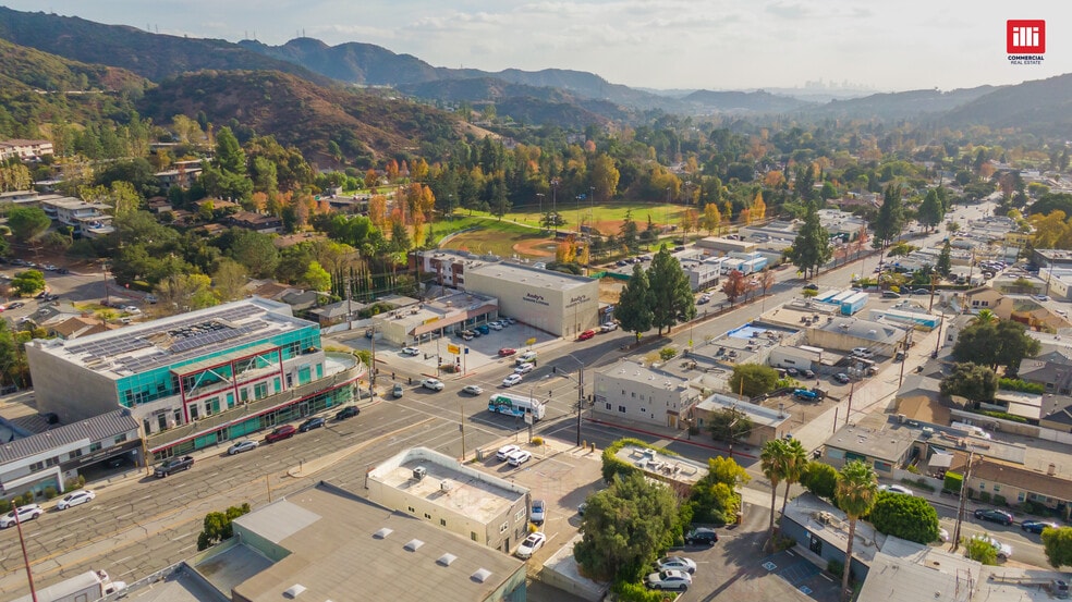 More Photos Of 3601 N Verdugo Rd, Glendale Storefront Retail Office For Sale