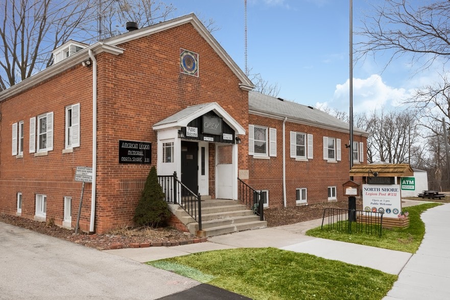 More Photos Of 4121 N Wilson Dr, Milwaukee Lodge Meeting Hall For Lease