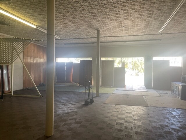 More Photos Of 411 W Madison St, Starke Storefront Retail Office For Lease