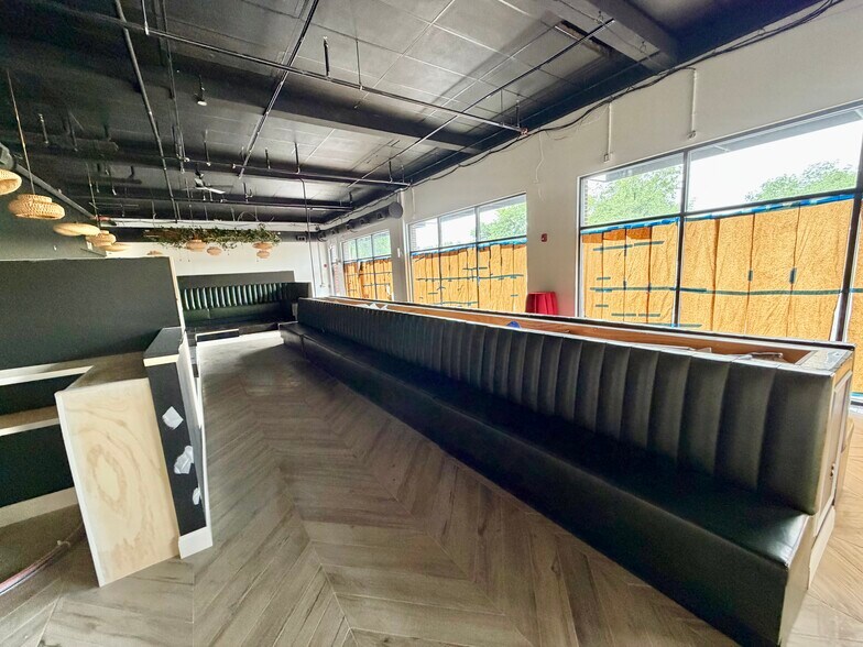 More Photos Of 57 Hamburg Tpke, Riverdale Restaurant For Sale