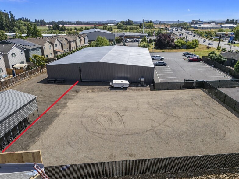 More Photos Of 10120 NW Glencoe Rd, North Plains Serviced Offices For Lease