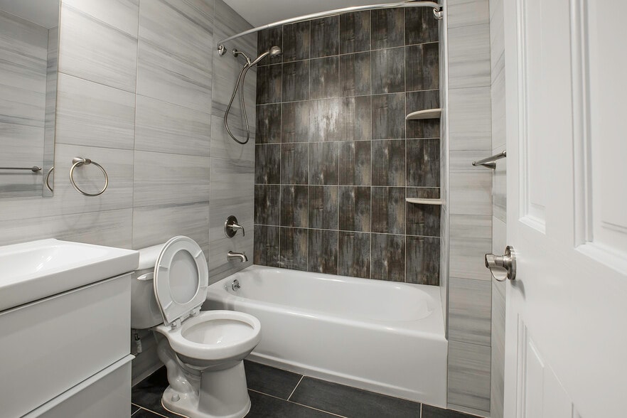 More Photos Of 1719 Woodbine St, Ridgewood Apartments For Sale