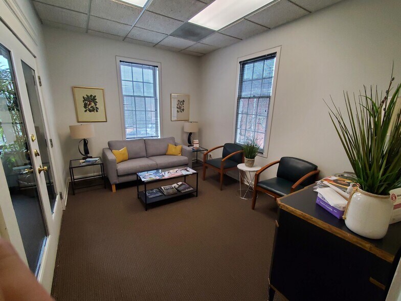 More Photos Of 4200 Northside Pky NW, Atlanta Office For Lease