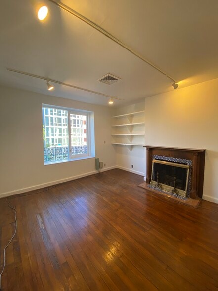 More Photos Of 2014 P St NW, Washington Storefront Retail Office For Lease