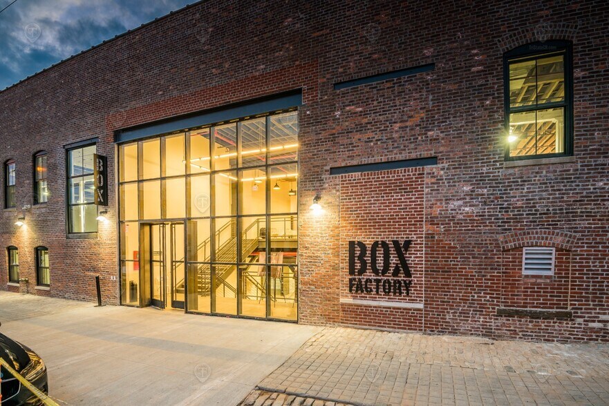 More Photos Of 1519 Decatur St, Ridgewood Loft Creative Space For Lease