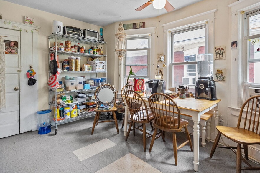 More Photos Of 231 Washington St, Morrisville Apartments For Sale