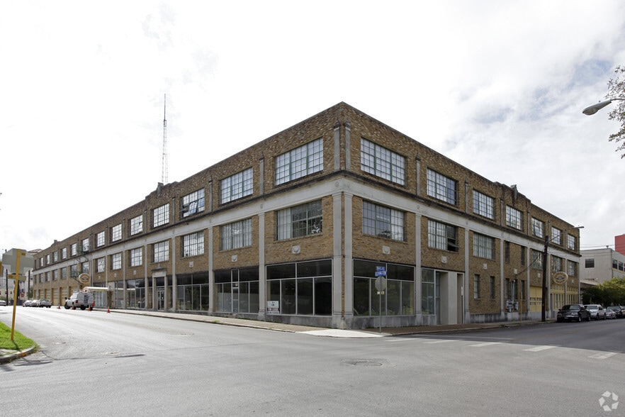 More Photos Of 317 Lexington Ave, San Antonio Apartments For Lease