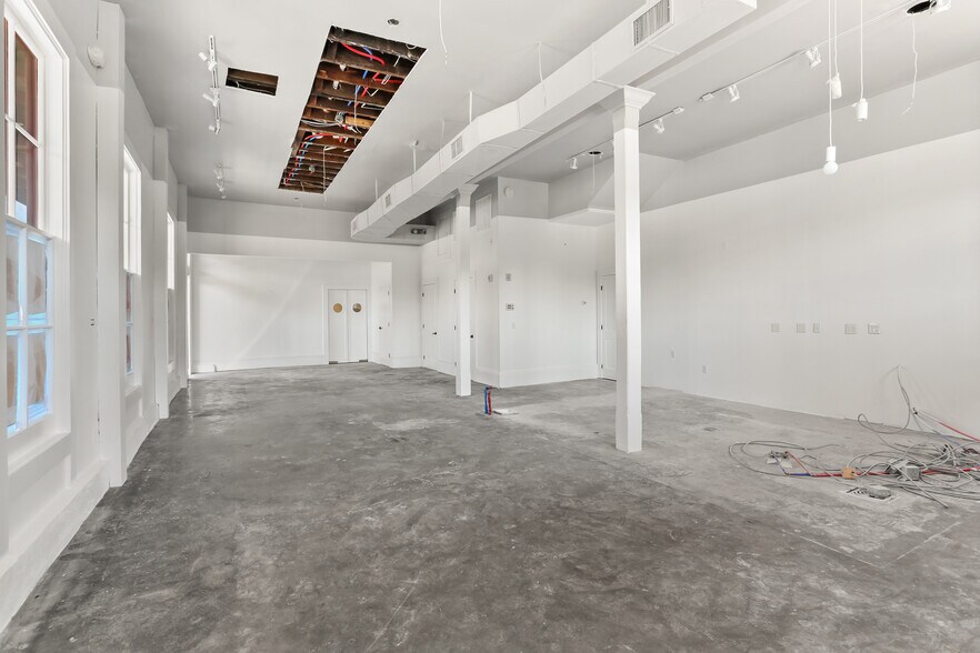 More Photos Of 2401 Saint Claude Ave, New Orleans Storefront Retail Residential For Sale
