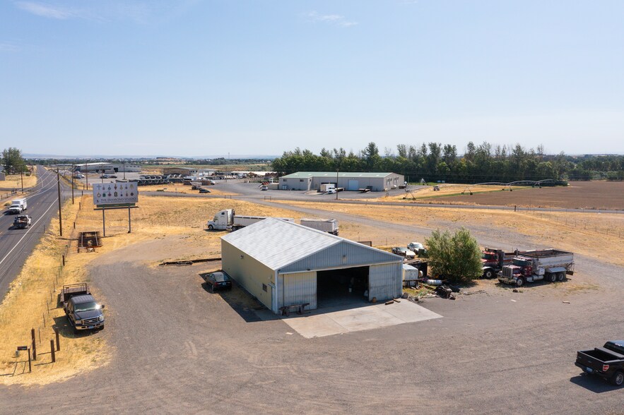 More Photos Of 78745 Westland Rd, Hermiston Industrial For Sale