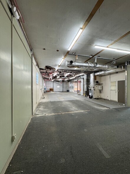 More Photos Of 882-886 Boston Post Rd, West Haven Freestanding For Sale