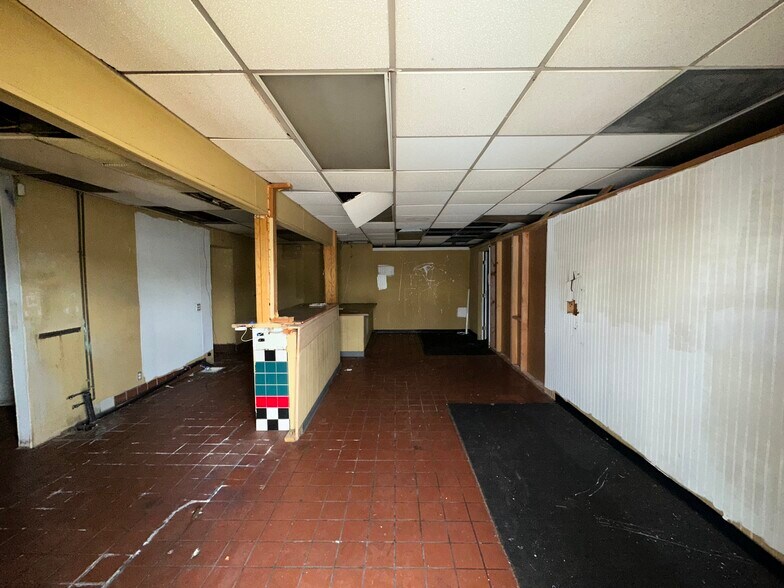 More Photos Of 2695 El Camino Real, Santa Clara Restaurant For Sale
