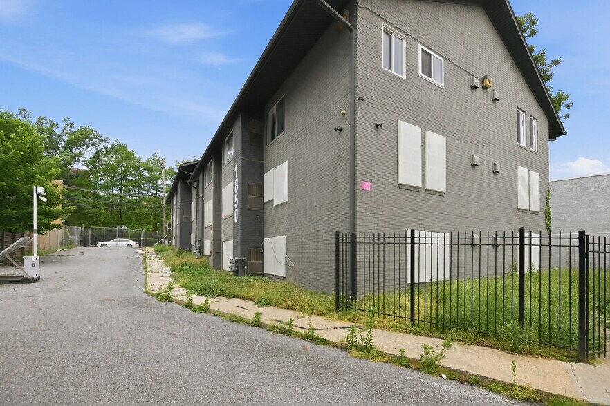 More Photos Of 1850-1854 Kendall St NE, Washington Apartments For Sale