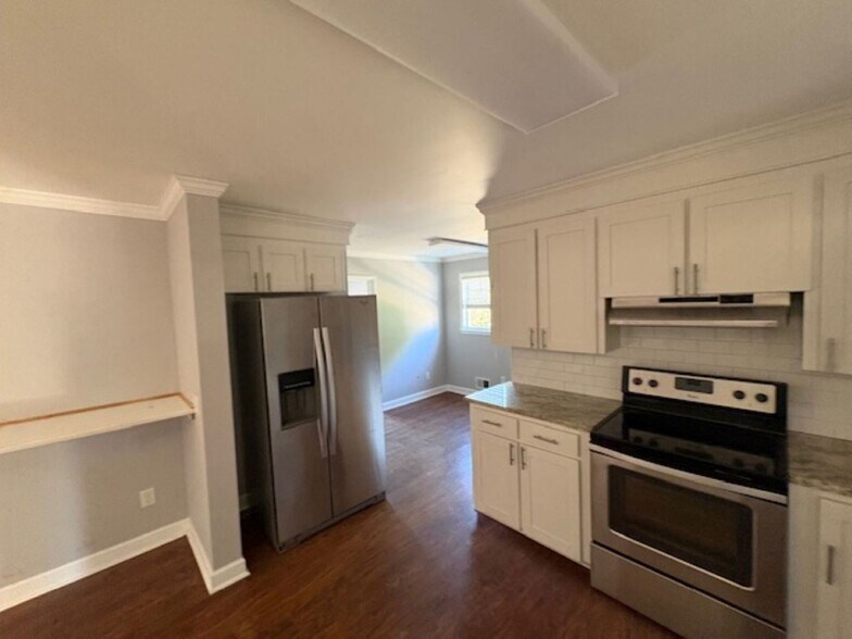 More Photos Of 912 St Andrews Rd, Columbia Office For Sale